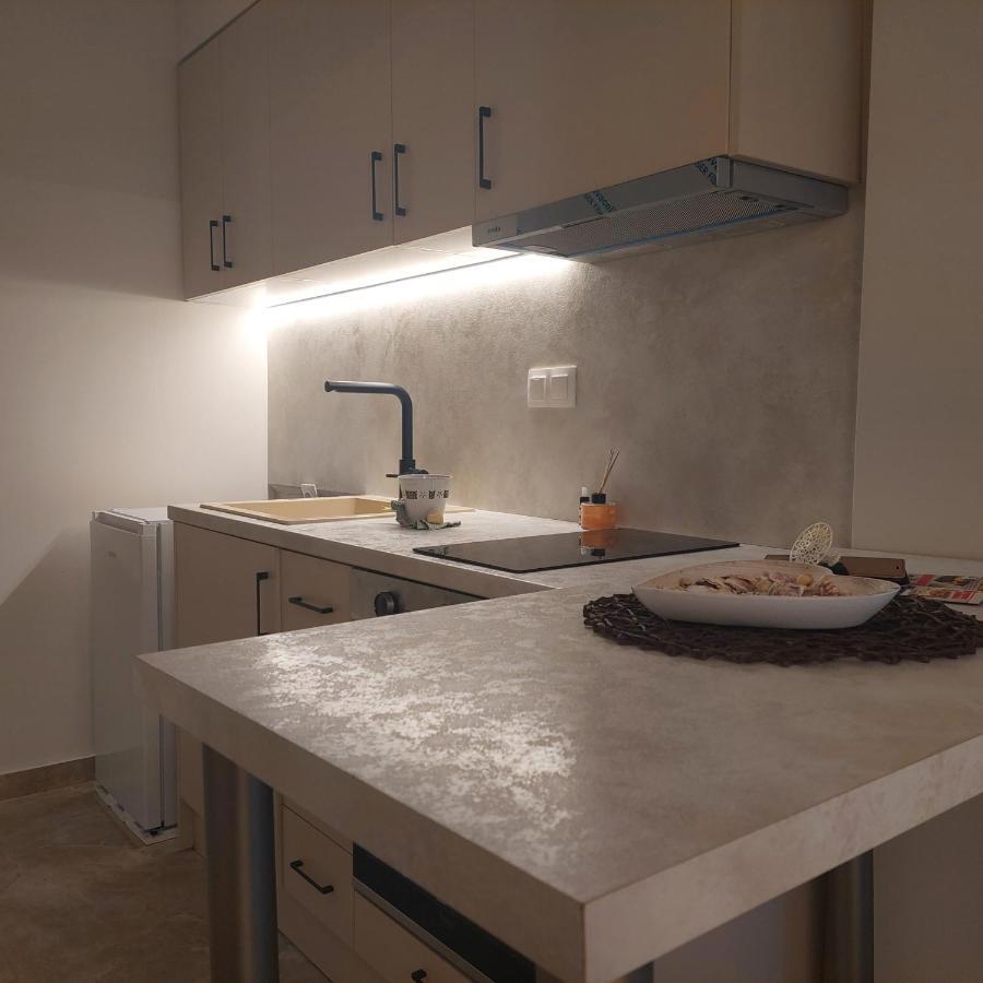 Budget Apartment To The Center Салоники Экстерьер фото